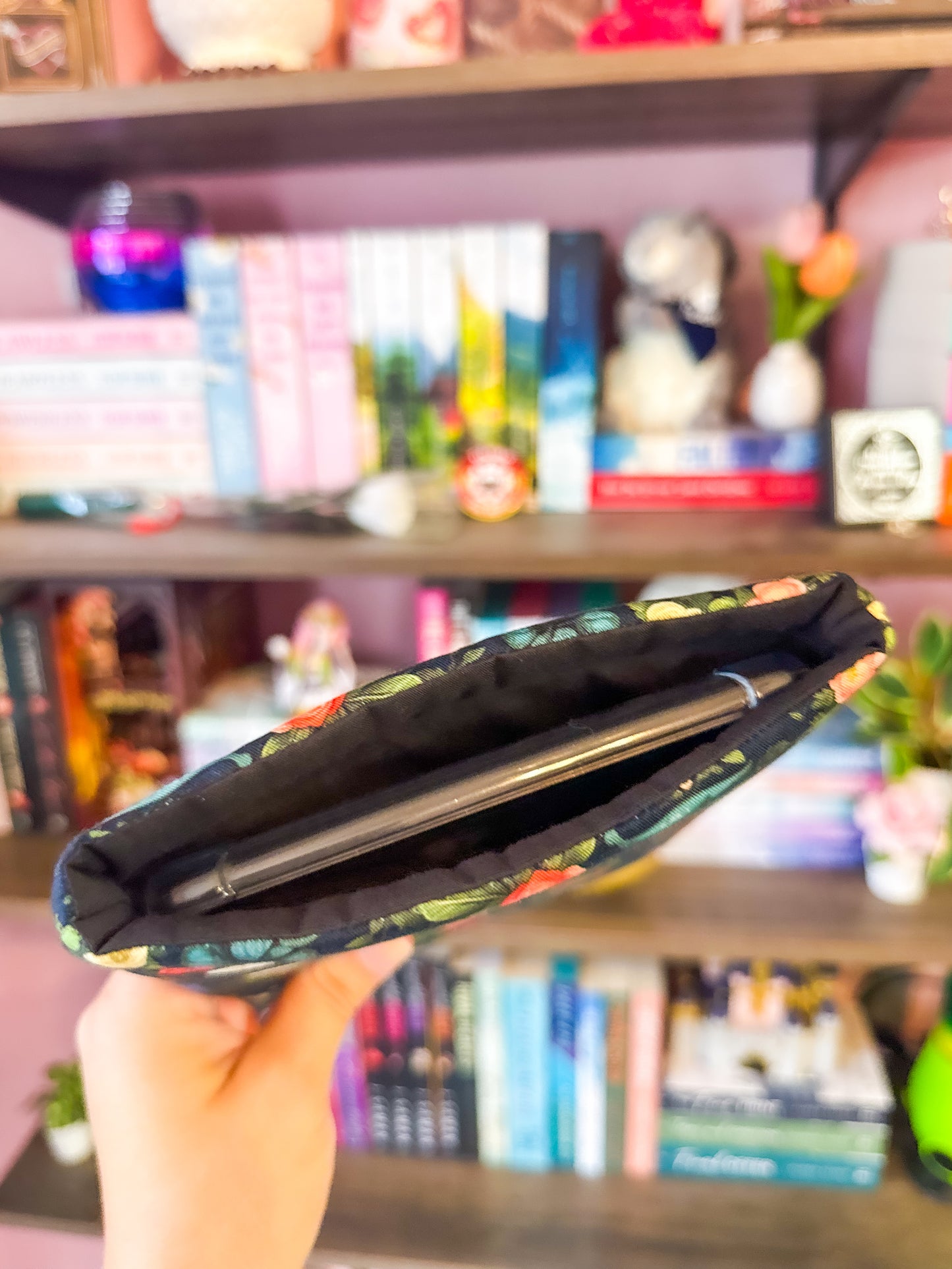 Floral Bookshelves Kindle Sleeve